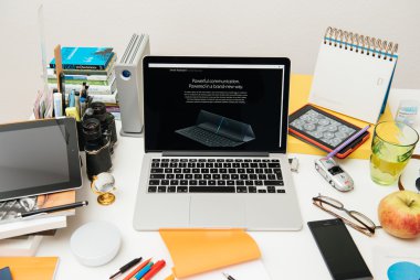 Apple bilgisayarlar yeni ipad Pro, iphone 6s, 6s artı ve Apple Tv