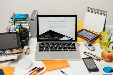 Apple bilgisayarlar yeni ipad Pro, iphone 6s, 6s artı ve Apple Tv
