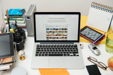 Apple bilgisayarlar yeni ipad Pro, iphone 6s, 6s artı ve Apple Tv