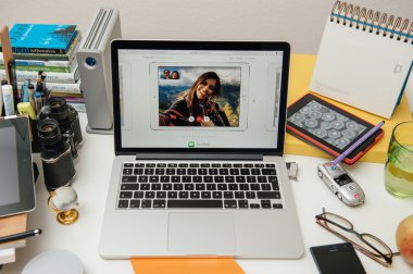 Apple bilgisayarlar yeni ipad Pro, iphone 6s, 6s artı ve Apple Tv