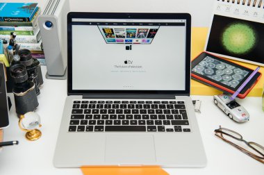 Apple bilgisayarlar yeni ipad Pro, iphone 6s, 6s artı ve Apple Tv