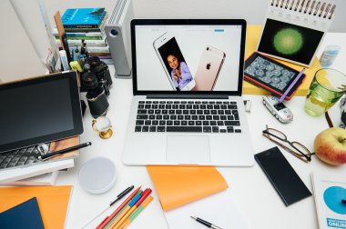 Apple bilgisayarlar yeni ipad Pro, iphone 6s, 6s artı ve Apple Tv