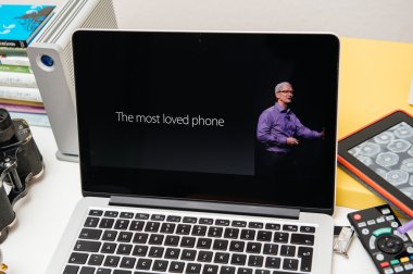 Apple bilgisayarlar yeni ipad Pro, iphone 6s, 6s artı ve Apple Tv