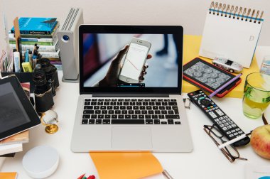 Apple bilgisayarlar yeni ipad Pro, iphone 6s, 6s artı ve Apple Tv