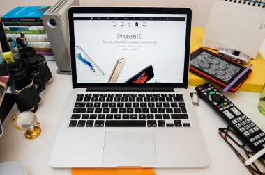 Apple bilgisayarlar yeni ipad Pro, iphone 6s, 6s artı ve Apple Tv