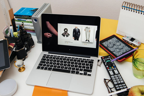 Apple Computers новый iPad Pro, iPhone 6s, 6s Plus и Apple TV
