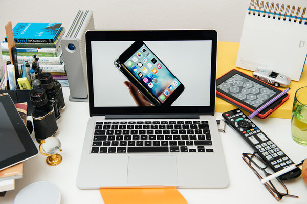 Apple Computers новый iPad Pro, iPhone 6s, 6s Plus и Apple TV
