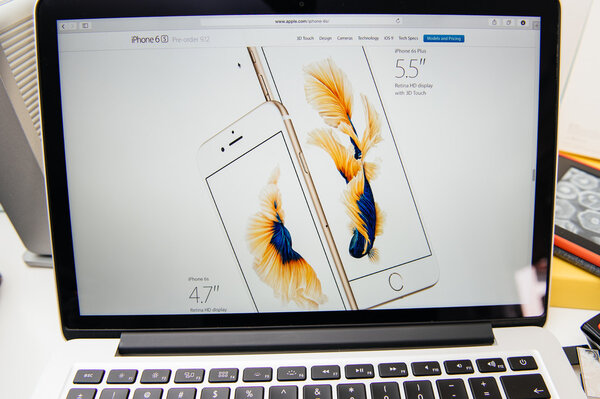 Apple Computers новый iPad Pro, iPhone 6s, 6s Plus и Apple TV
