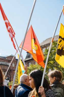 Göstericiler Türk Başkan Erdoğan polic karşı protesto