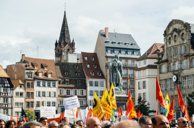 Göstericiler Türk Başkan Erdoğan polic karşı protesto