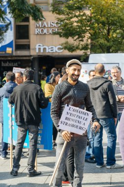 Göstericiler Türk Başkan Erdoğan polic karşı protesto