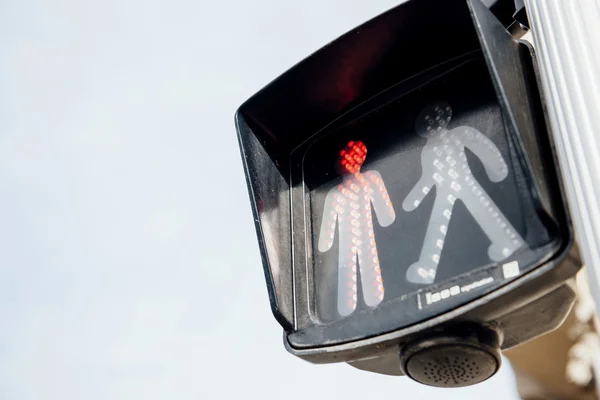 Red traffic light for pedestria — Stock Photo, Image