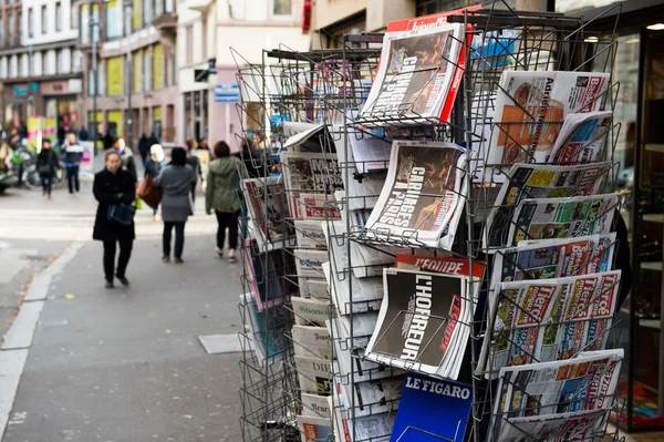 Front covers of International newspaper — Stock Photo, Image