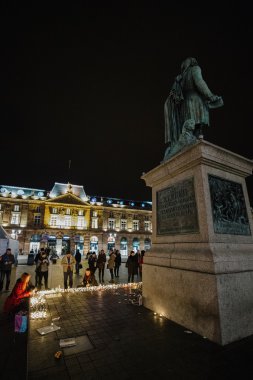 Sonra Paris Paris saldırılar düzenlendiği haraç af saldırıları