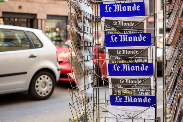 Portada de Le Monde del periódico francés — Foto de Stock