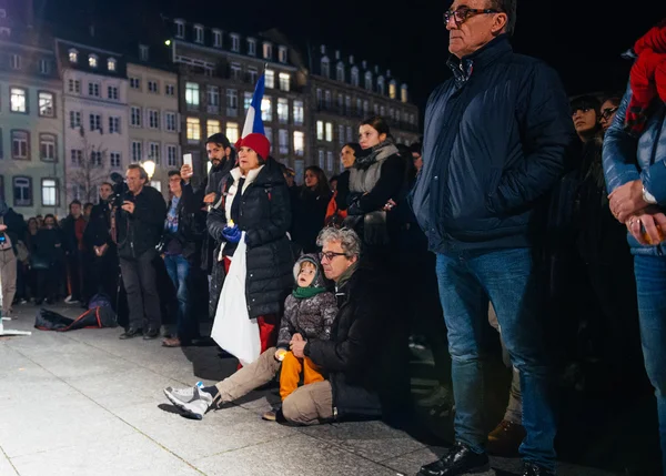 Crowd listening to speach in center of Strasbourg — Stock Photo, Image