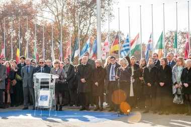 sessizlik Paris Coun adlı kurbanları anısına dakika