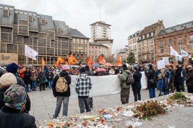 Protesters gathered at Kleber Square protesting government's pla