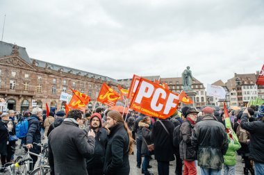 Protesters gathered at Kleber Square protesting government's pla