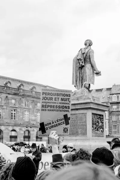 Protesters gathered at Kleber Square protesting government's pla — Stockfoto