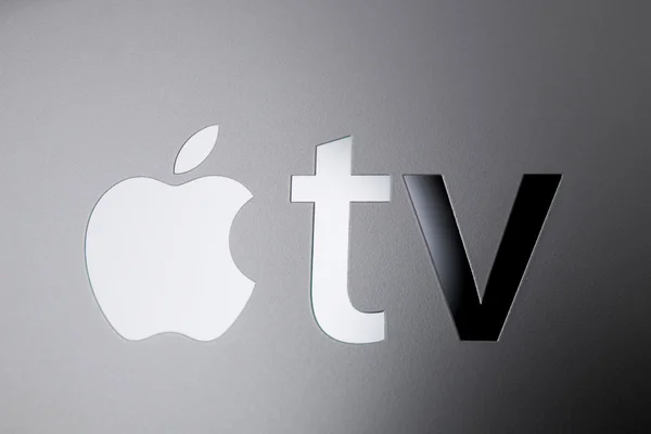 Apple TV logo on streaming device cover — 图库照片