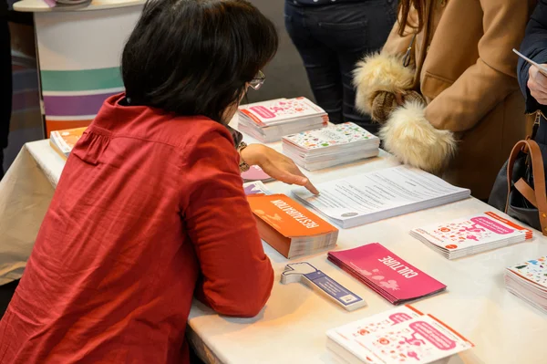 Education Fair to choose career path and vocational counseling — Stockfoto