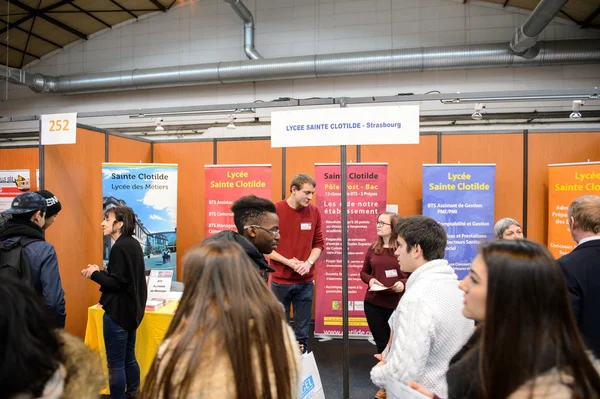 Educazione Fiera per scegliere il percorso di carriera e la consulenza professionale — Foto Stock