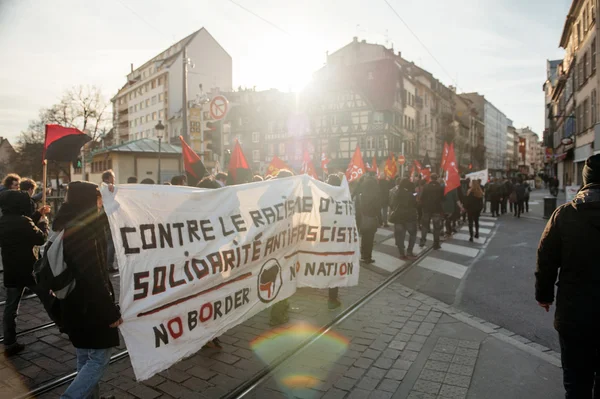 Manifestation française contre l'état d'urgence du gouvernement — Photo