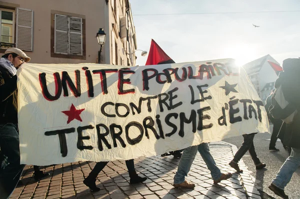 Francouzské demonstrace proti vládním stav nouze — Stock fotografie