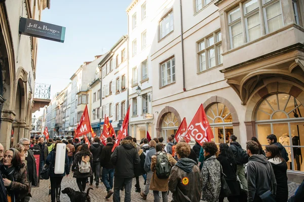 Manifestación francesa contra el Estado de Emergencia del Gobierno — Foto de Stock