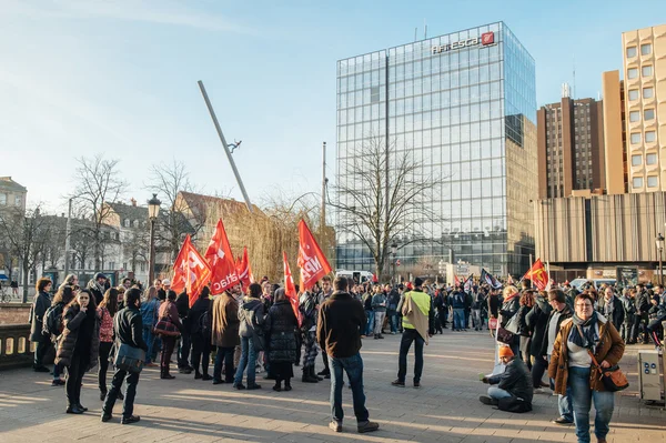 Manifestación francesa contra el Estado de Emergencia del Gobierno — Foto de Stock