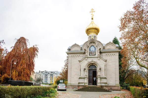 Fachada da Igreja Ortodoxa russa na cidade de Baden-Bade — Fotografia de Stock