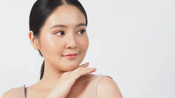 Güzellik Deri Konsepti Genç Asyalı Kadın Yüzü Cilt Estetiğini Telafi — Stok fotoğraf