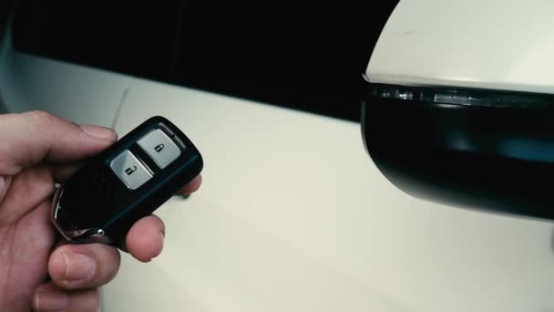 Car Key Remote Control Locking Unlocking Car Car Key Remote — Stock Video