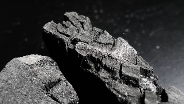 Черный Уголь Черном Текстурированном Полу Уголь Черный Углерод Reesidue Производится — стоковое фото