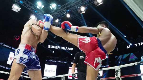 Bangkok Tayland Kasım 2018 Tanımlanamayan Taylandlı Yabancı Boksörler Muay Thai — Stok fotoğraf