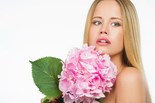 Mooie vrouw met een gezonde huid — Stockfoto