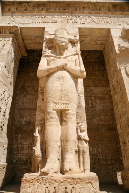 Iii. Ramses heykeli