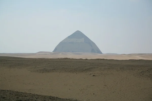 Bent Pyramid of Dahshur — Stock Photo, Image