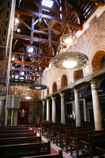 Interieur van kerk Heilige Maria maagd in Caïro Egypte — Stockfoto