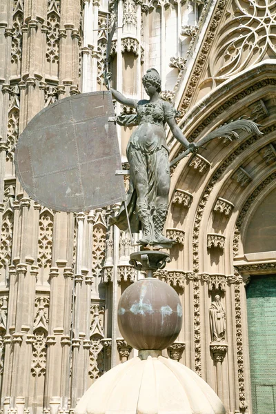 Giraldillo pala nella cattedrale di Siviglia — Foto Stock