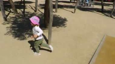 Slayt içinde yinelenen çocuk