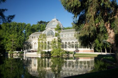 Crystal palace adlı Madrid