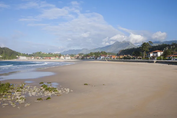 Praia de Santa Marina de Ribadesella — Fotografia de Stock