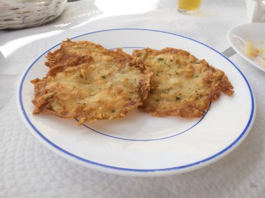 İspanyol küçük karides omlet