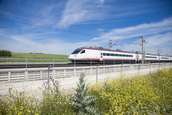 Snelle trein — Stockfoto