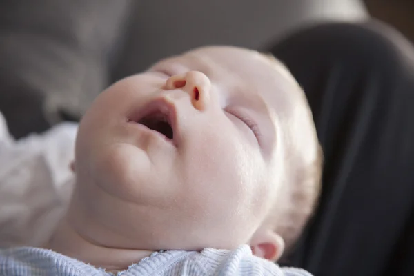 Face newborn sleeping — Stockfoto