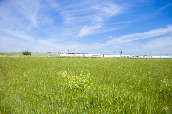 Lang hogesnelheidstrein — Stockfoto