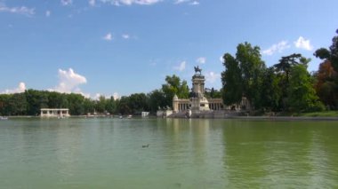 Madrid göl Park hızlı tekneler