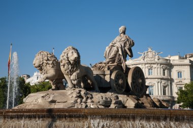 Tanrıça Cibeles heykel Madrid